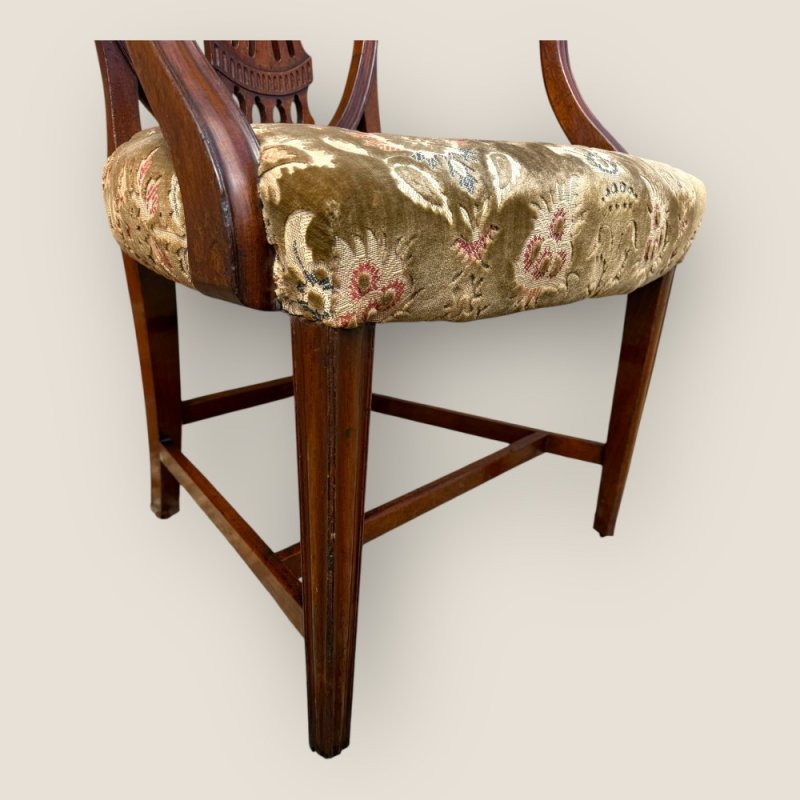 Antique Georgian Hepplewhite Period Upholstered Mahogany Shield Back Carver Chair