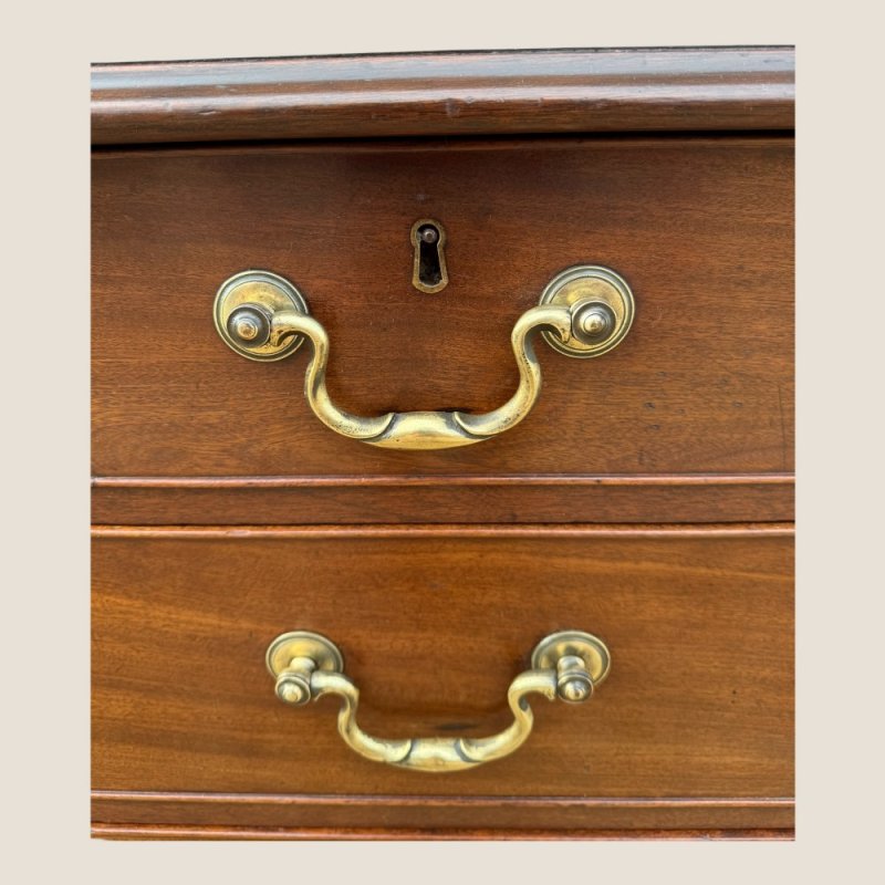 Small Antique Georgian Cuban Mahogany & Walnut Crossbanded Chest Of Drawers