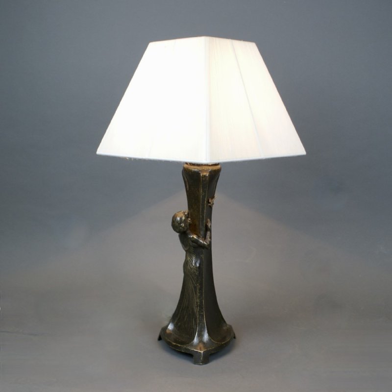 An Art Nouveau Bronze Table Lamp