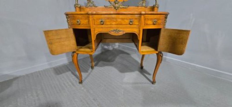 Outstanding French Satinwood Dressing Table