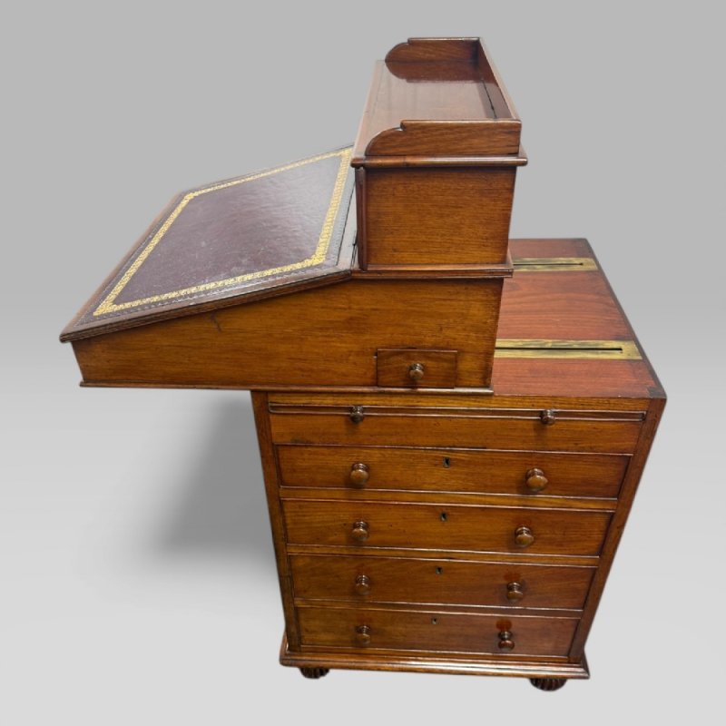 Antique Mahogany Davenport Desk By Gillows Of Lancaster