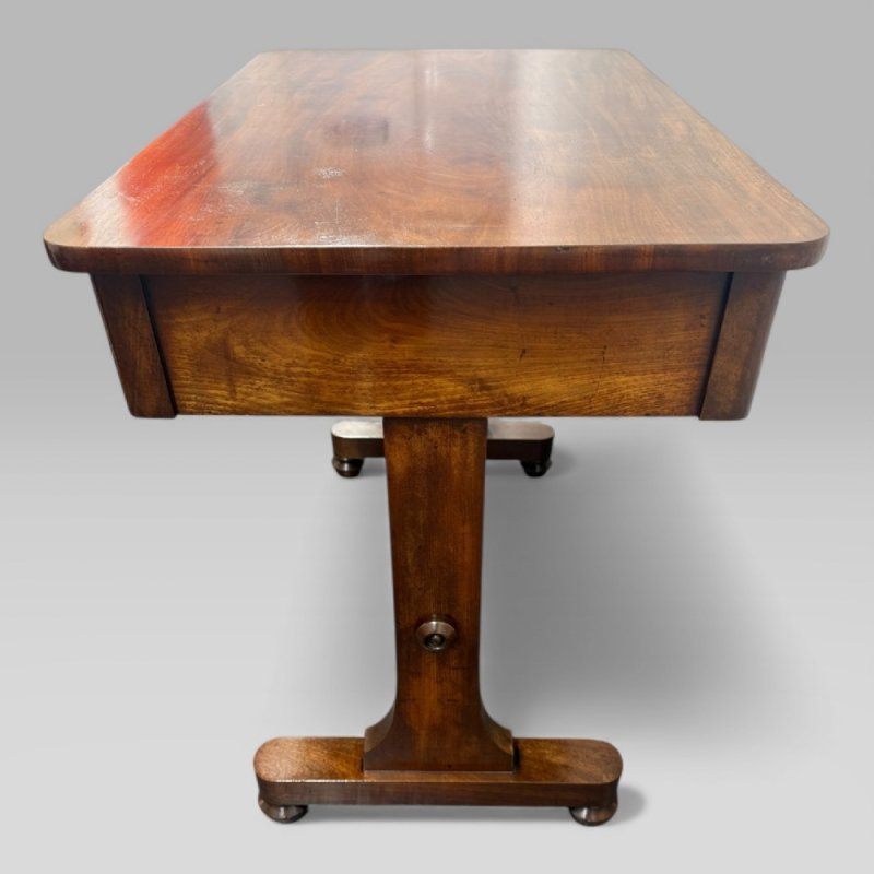 Antique Mahogany William IV Centre Table
