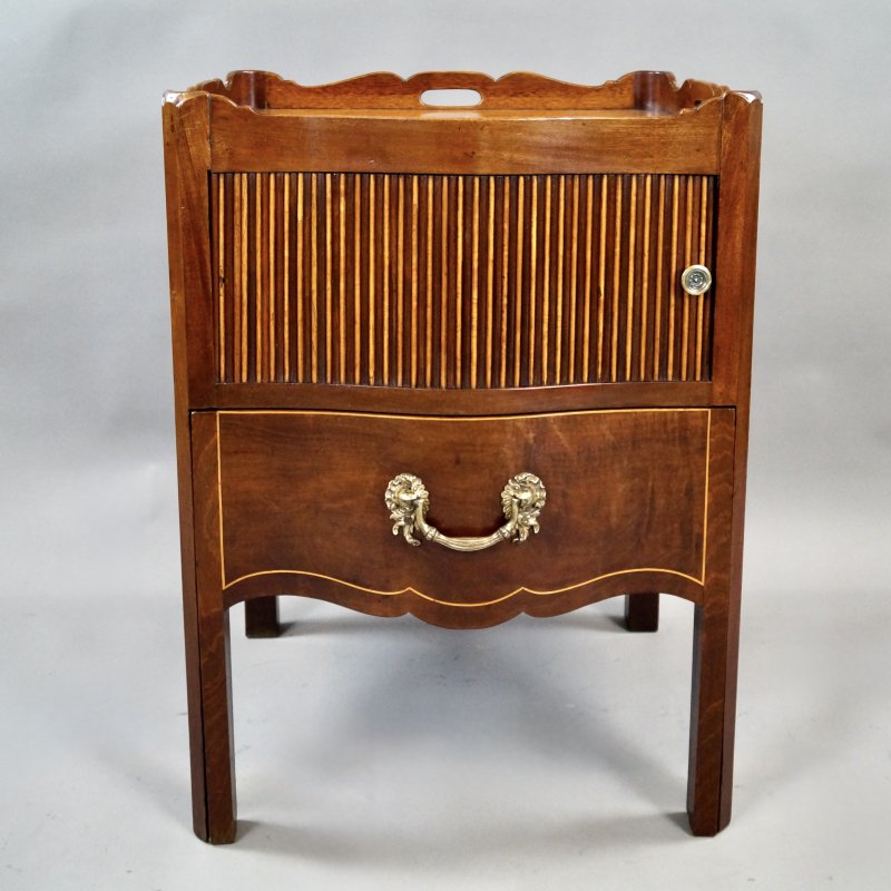 A Rare Serpentine Tray-Top Commode