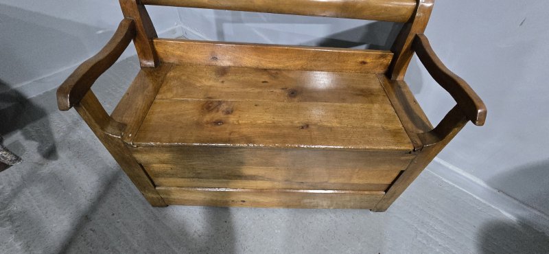 French Cherry Hall Bench