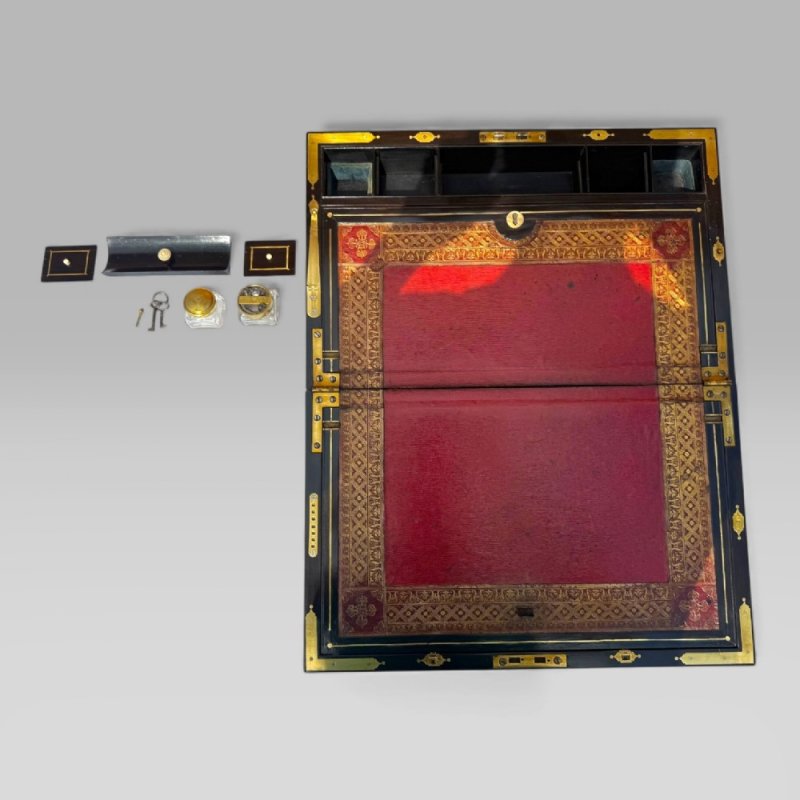 Antique Regency Mahogany & Rosewood Brass Inlaid Campaign Writing Slope Box