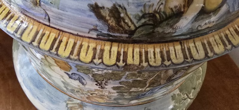 C18th Italian Lidded Vase