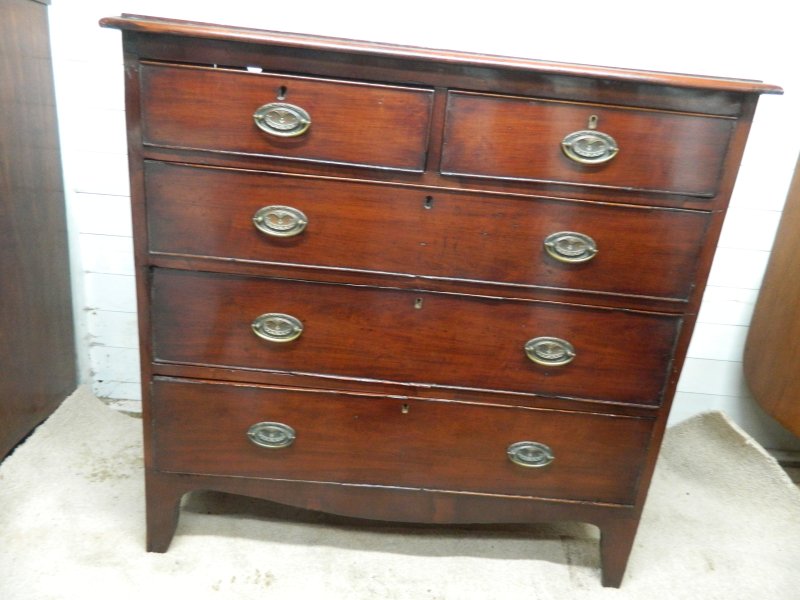 Victorian Mahogany Chest of Drawers