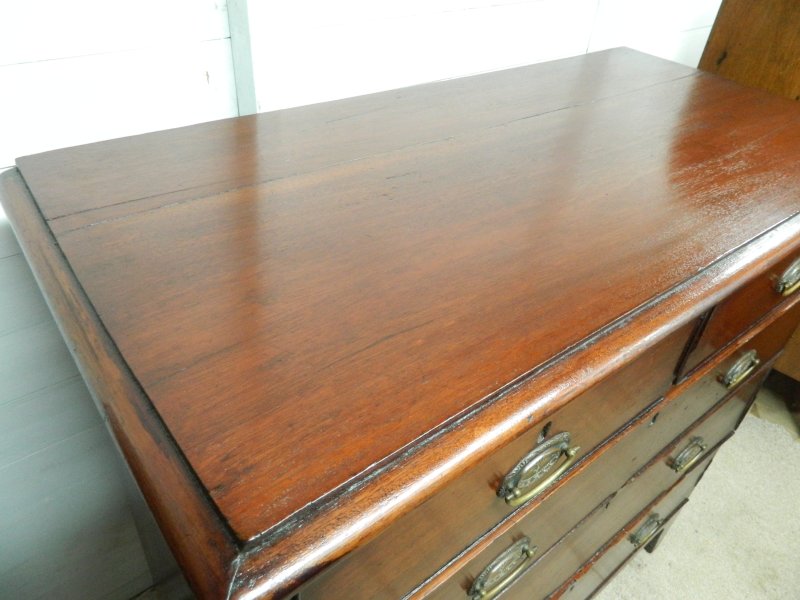 Victorian Mahogany Chest of Drawers
