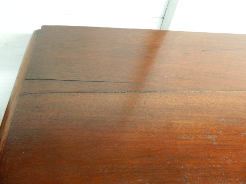 Victorian Mahogany Chest of Drawers