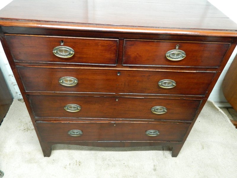 Victorian Mahogany Chest of Drawers