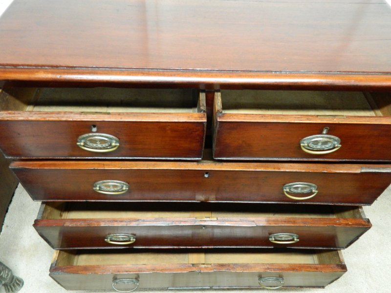 Victorian Mahogany Chest of Drawers