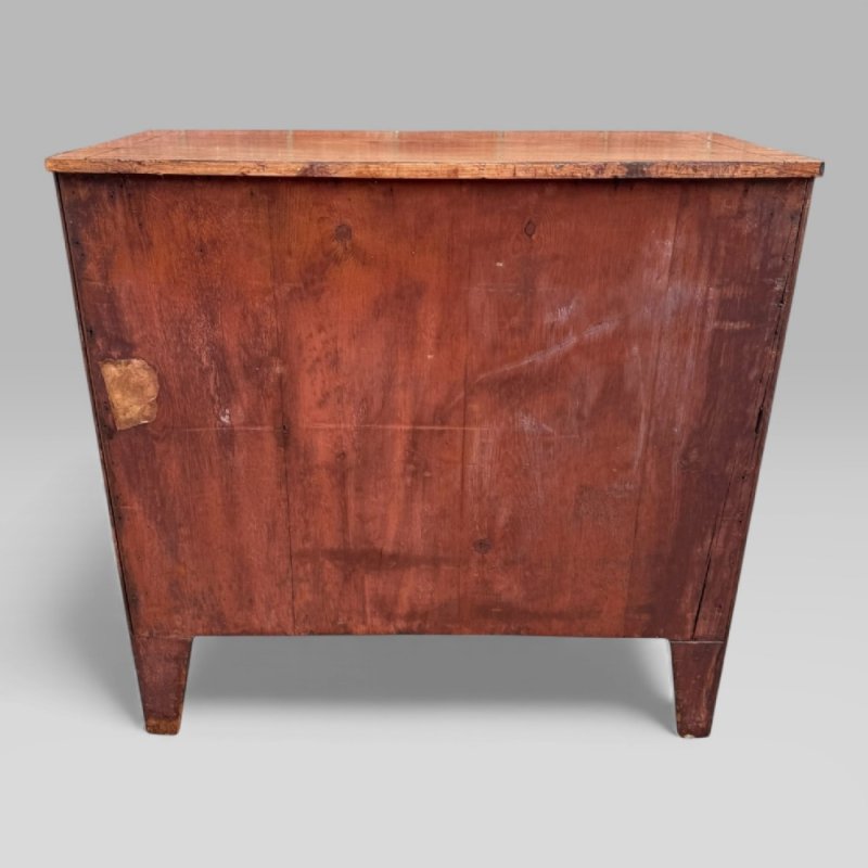 Antique Georgian Mahogany & Ebony Inlaid Bowfront Chest Of Drawers