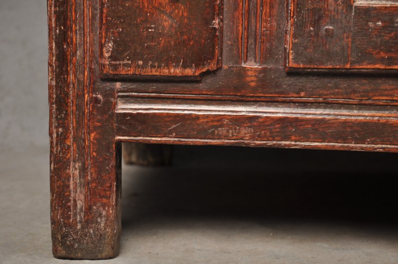 Early 18th Century Oak Dresser