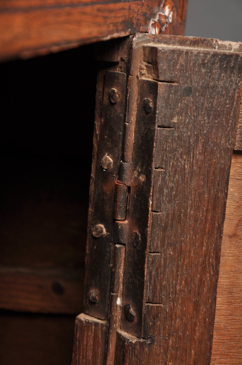 Early 18th Century Oak Dresser