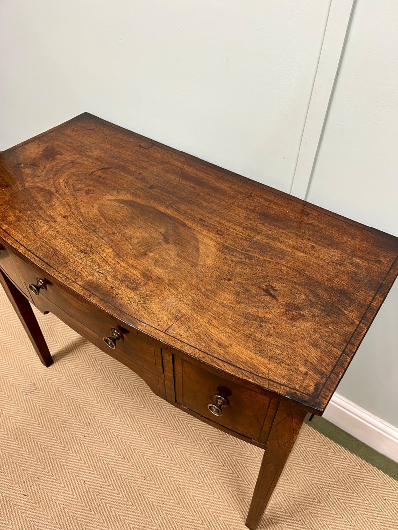Georgian Mahogany Bow Fronted Table