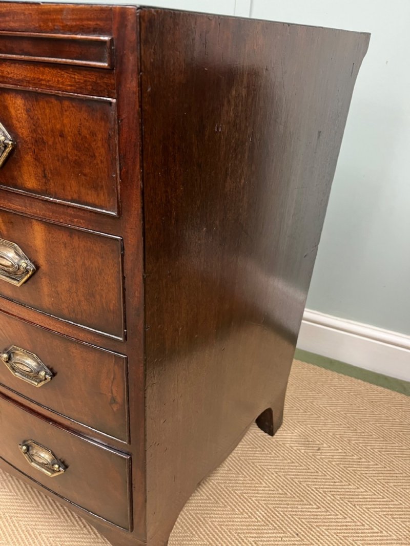 Georgian Bow Fronted Mahogany Chest Of Drawers
