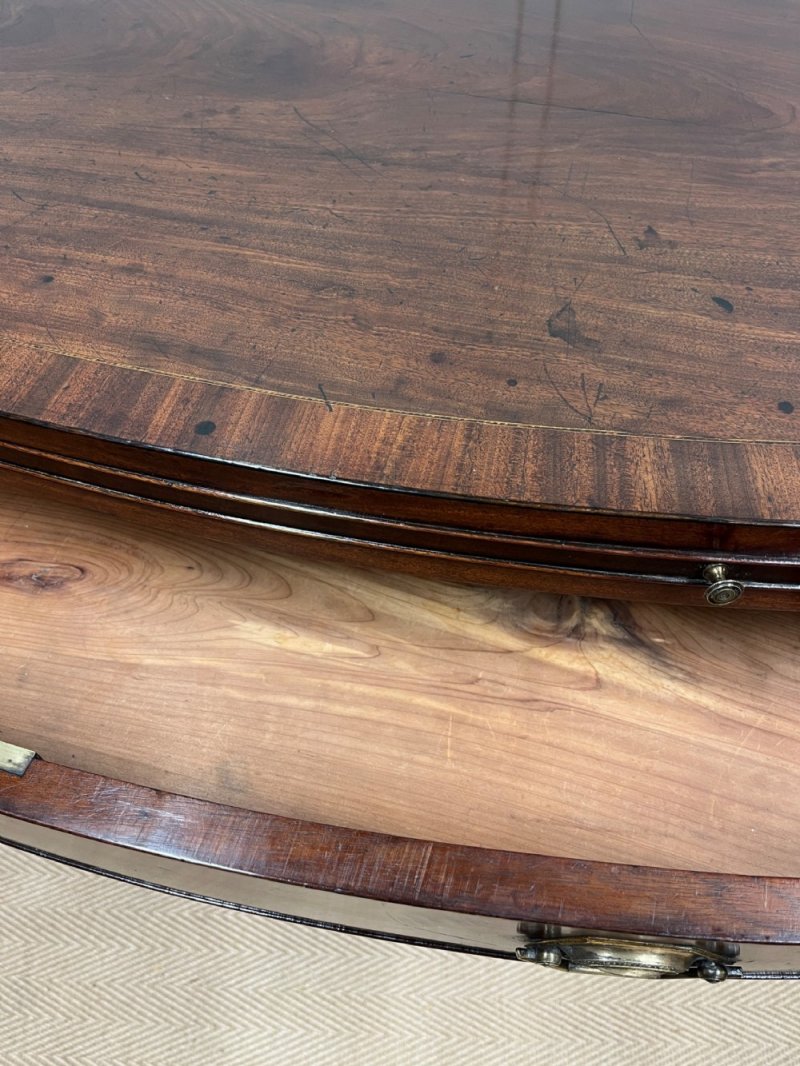 Georgian Bow Fronted Mahogany Chest Of Drawers