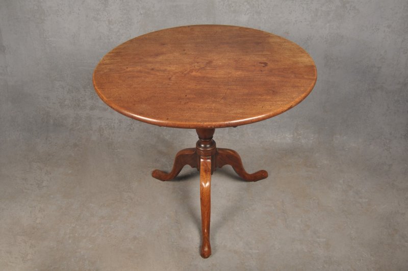 18th Century Mahogany Tripod Table