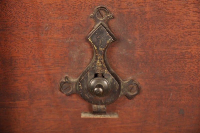18th Century Mahogany Tripod Table