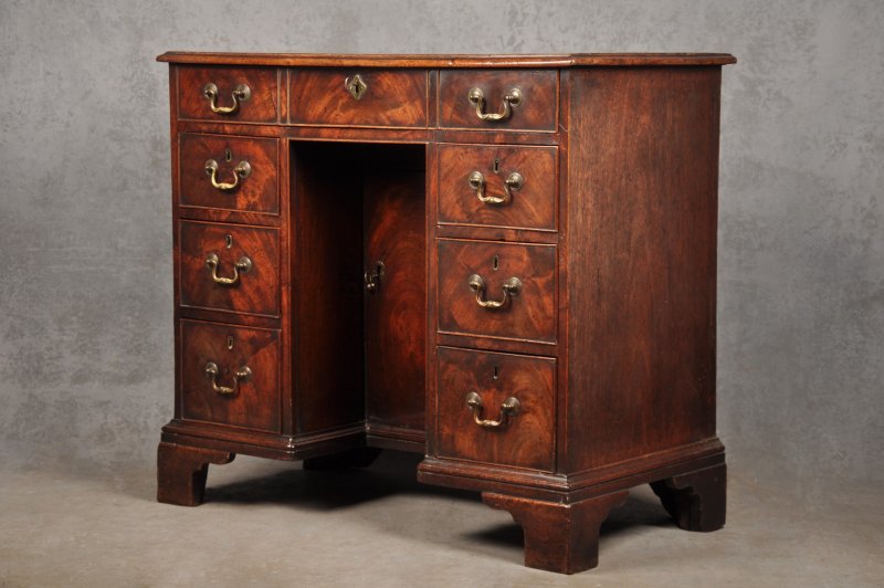 18th Century Mahogany Kneehole Desk