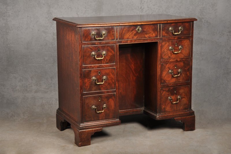 18th Century Mahogany Kneehole Desk