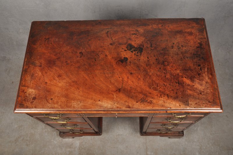 18th Century Mahogany Kneehole Desk