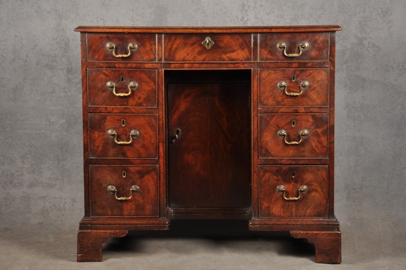18th Century Mahogany Kneehole Desk