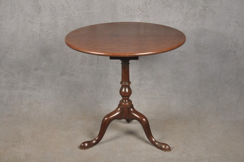 18th Century Mahogany Tripod Table