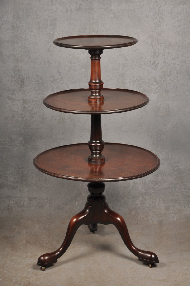 18th Century Mahogany Dumb Waiter