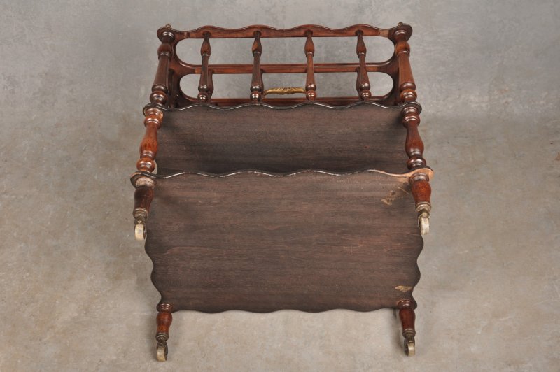 Fine Early 19th Century Rosewood Canterbury