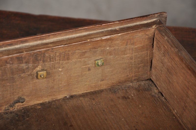 Small 18th Century Welsh Oak Coffer Bach