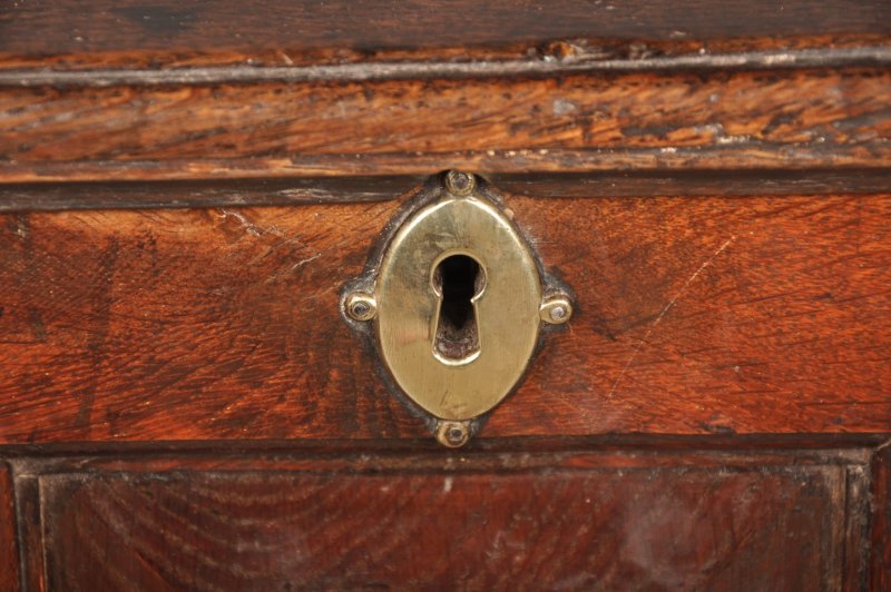 18th Century Oak Coffer Bach
