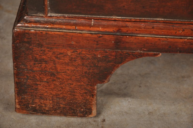 Fine 18th Century Mahogany Chest Of Drawers
