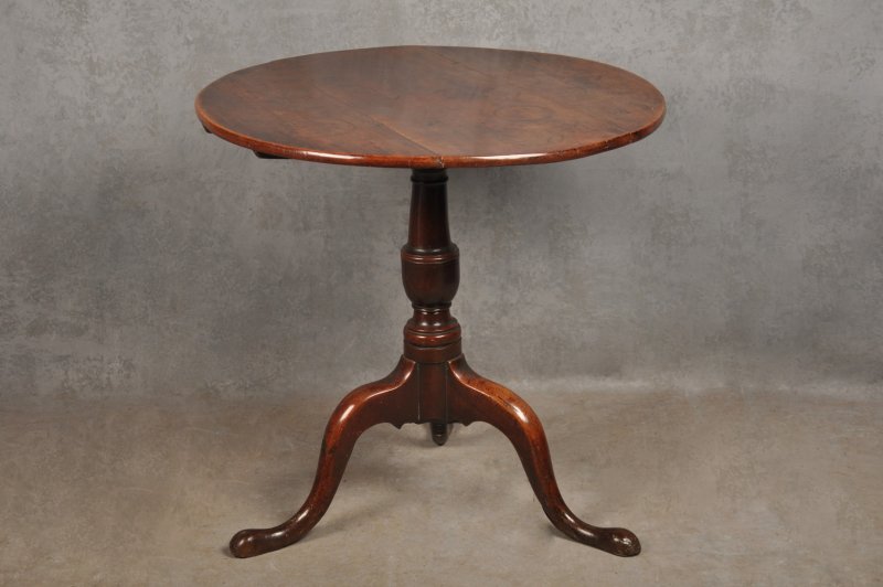 18th Century Cherrywood Tripod Table