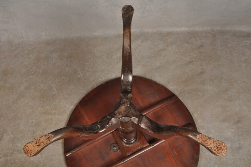 18th Century Cherrywood Tripod Table