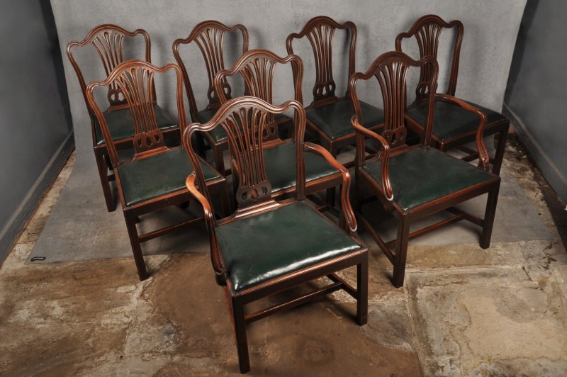 Set Of Eight 18th Century Mahogany Hepplewhite Chairs