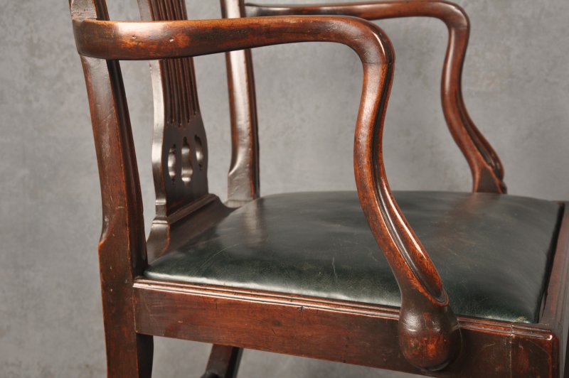 Set Of Eight 18th Century Mahogany Hepplewhite Chairs