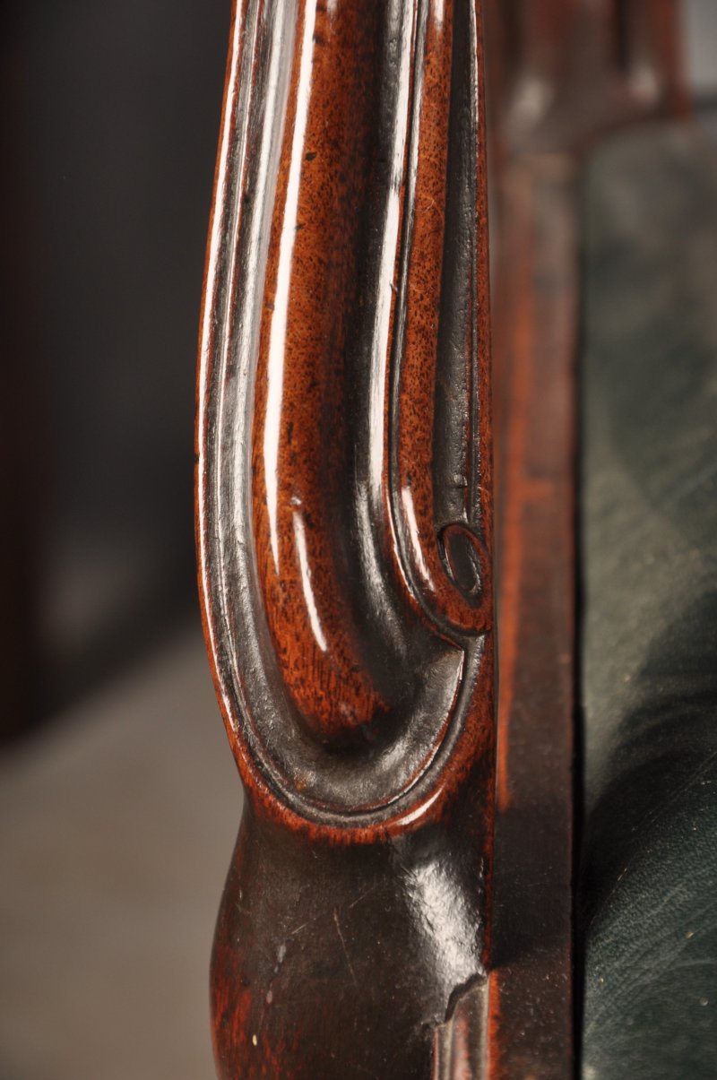 Set Of Eight 18th Century Mahogany Hepplewhite Chairs