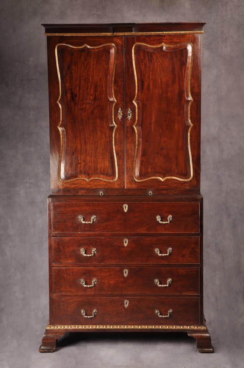 Fine 18th Century Mahogany Secretaire Cabinet