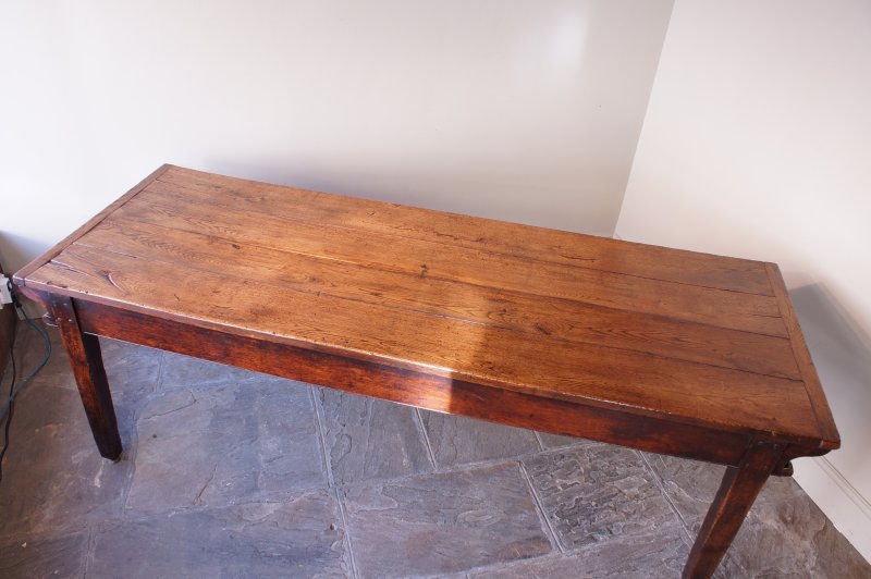 English 18th Century Oak Farmhouse Dining Table - Image 6