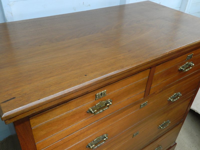 Blyth and Sons Victorian Walnut Chest of Drawers - Image 22