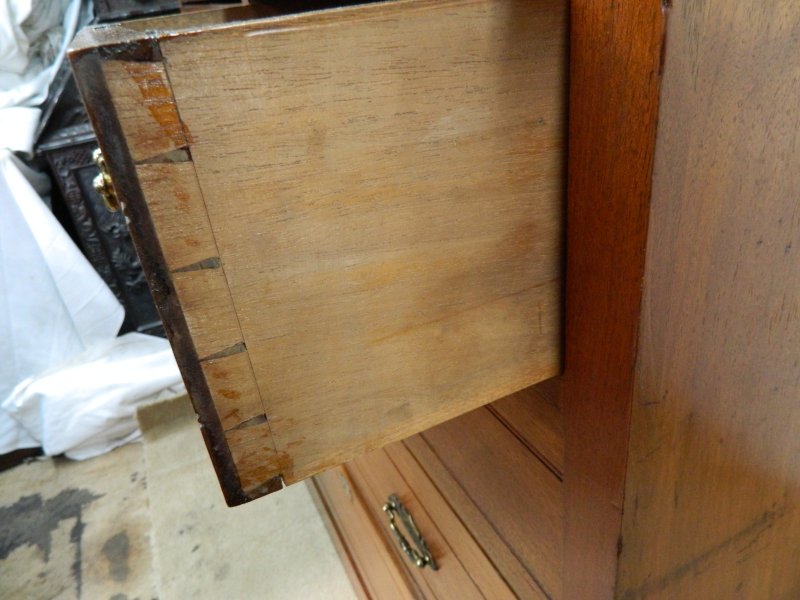 Blyth and Sons Victorian Walnut Chest of Drawers - Image 23