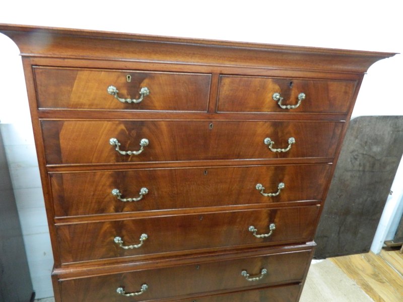 Edwardian Mahogany Chest on Chest - Image 3