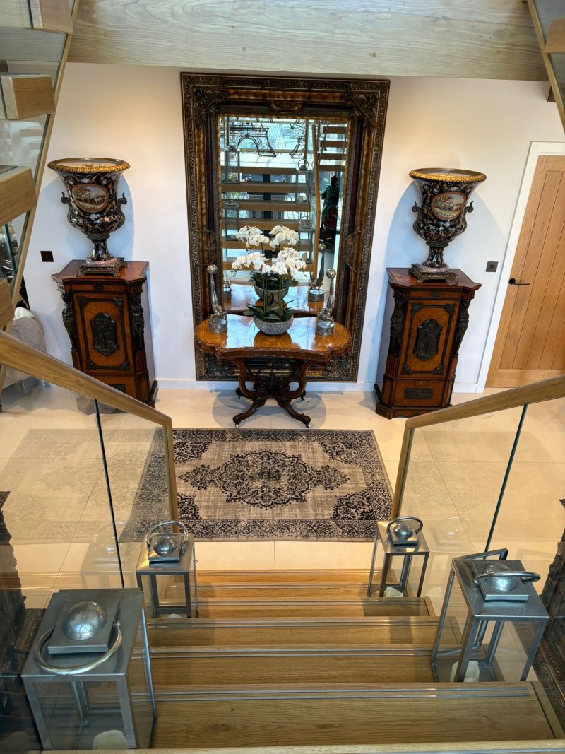 Exhibition Quality Pair of Antique Victorian Amboyna and Carved Ebony Pedestals - Image 15