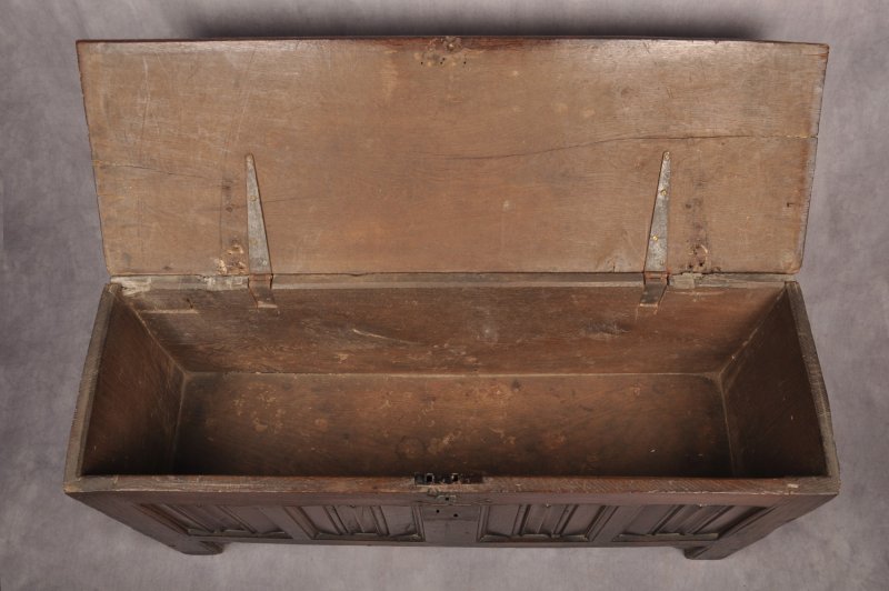 Henry VIII Oak Coffer - Image 5