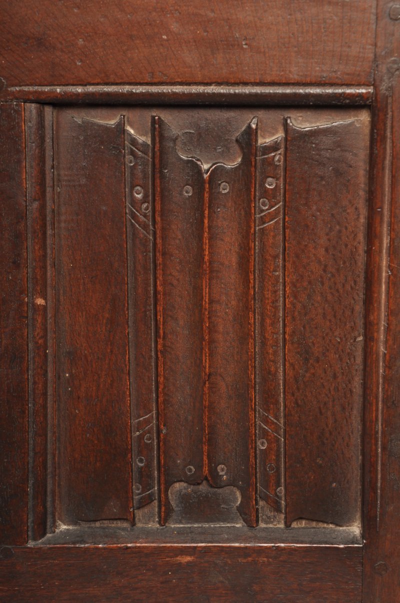 Henry VIII Oak Coffer - Image 7