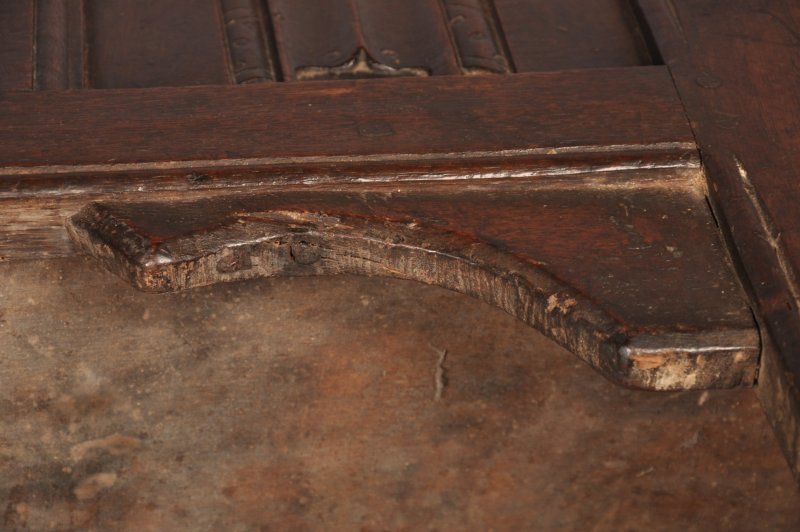 Henry VIII Oak Coffer - Image 14