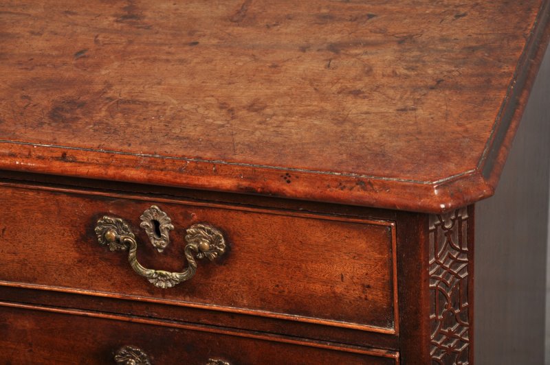 Fine 18th Century Mahogany Chippendale Chest Of Drawers - Image 10