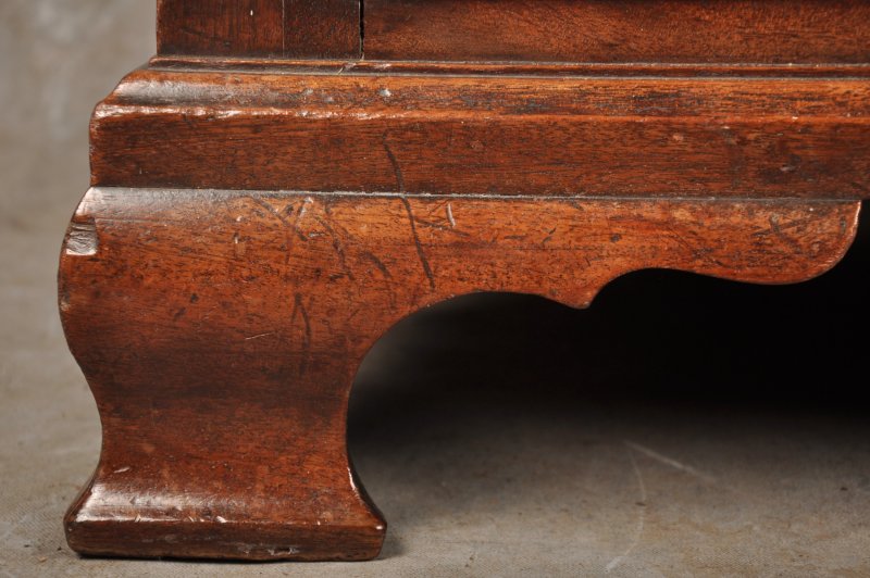 Fine 18th Century Mahogany Chippendale Chest Of Drawers - Image 12