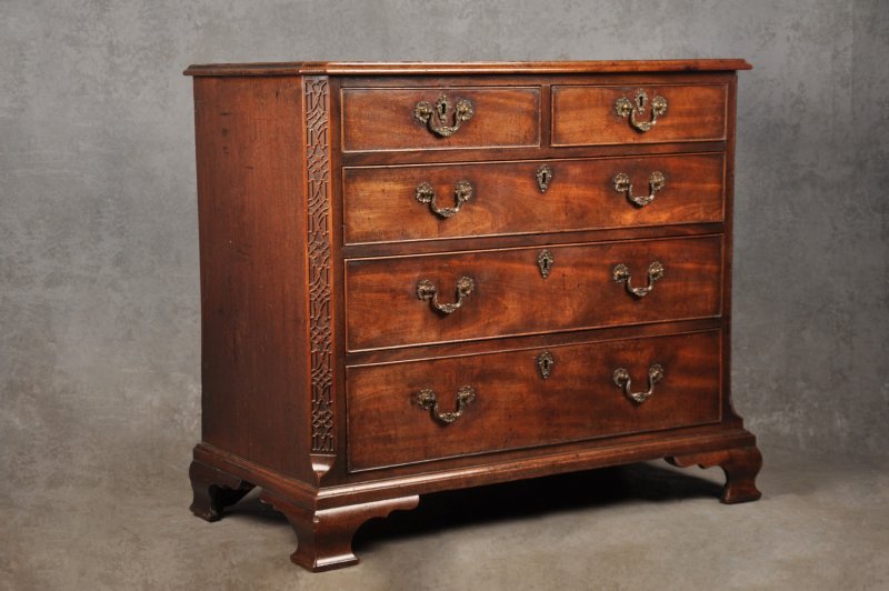Fine 18th Century Mahogany Chippendale Chest Of Drawers - Image 14